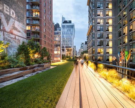 Why city planners are copying the high line ny model