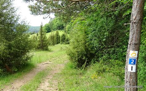 Mit dem Fahrrad unterwegs Der Rhön Rundweg 2 Dermbach Auf dem Pfad