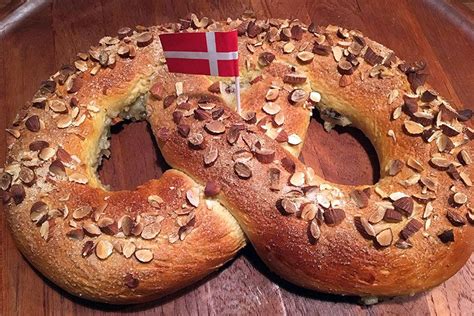 Hip hurra for en fødselsdags kringle Opskrift på en god gammedags