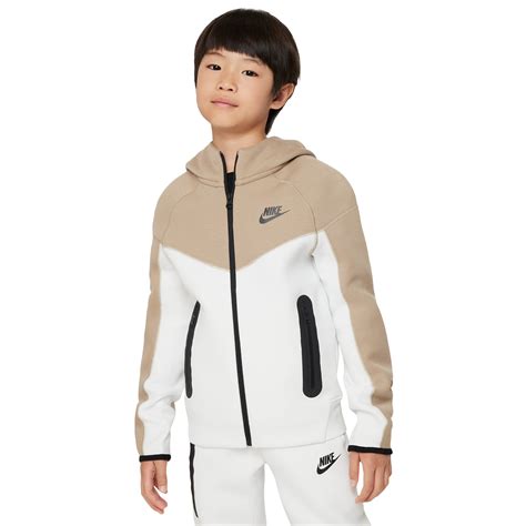 Never Pay Full Price. Get Karma's Champs Sports Coupons & Cashback