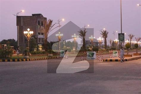 Hot Location 4 Marla Commercial Plot For Sale In Safari Garden Lahore