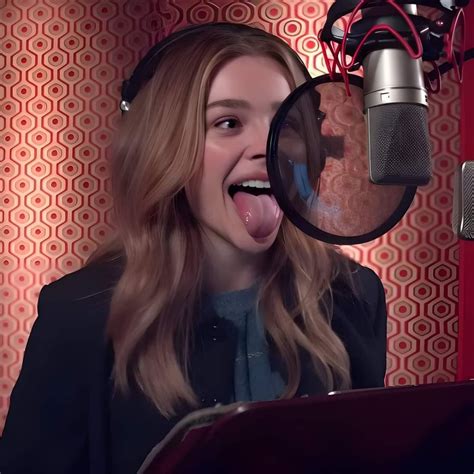 Best 12 Celebporn Me More Nude Celebrities And Sex Tapes Chloe Grace Moretz Sexy Slideshow