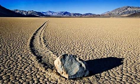 Origin of self-moving rocks in Death valley