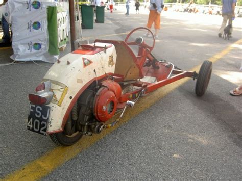 Racing Rétro Vespa Kart 1