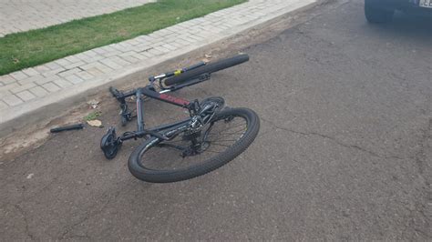 Ciclista fica em estado grave após acidente em Maringá