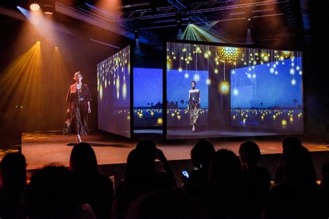 Lumens Immersive Fashion Show Drawlight