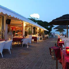 La Playa Restaurant