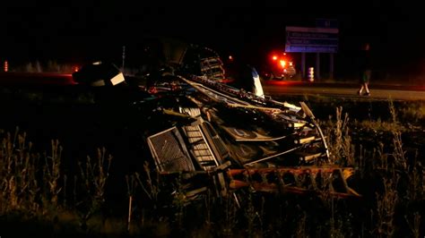 Tractor Trailer Rollover At Hwy 6 At Wilson St Exit Hamilton Ontario