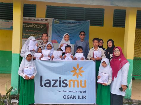 Peduli Pendidikan Lazismu Ogan Ilir Bantu Siswa Kurang Mampu