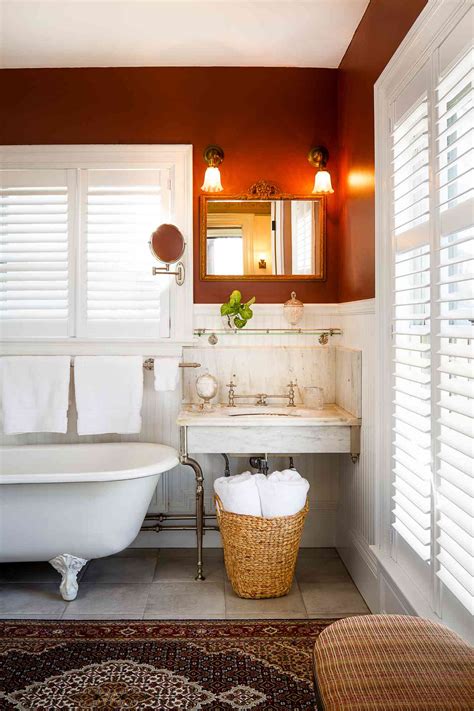 30 Designer-Approved Bathroom Paint Colors That Always Work