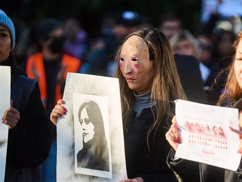 Irán Las Autoridades Iraníes Ejecutan A Otros Dos Manifestantes De Las Protestas Por La Joven