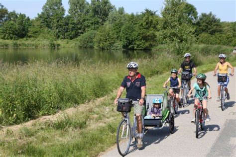 Le Nid Du Parc Tarifs Et Avis Camping Villars Les Dombes