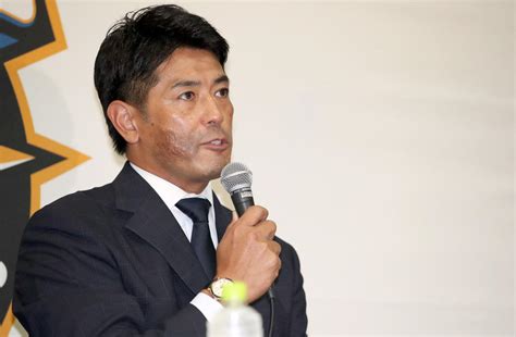 日本ハム新gm稲葉篤紀氏が就任会見「責任の重さに身が引き締まる思い」 プロ野球写真ニュース 日刊スポーツ