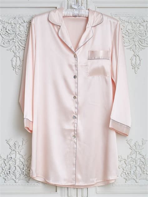 Womens Luxurious Pink Silky Satin Nightshirt Lunn Antiques