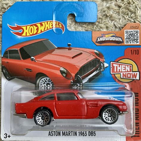 Hot Wheels Aston Martin 1963 DB5 Gravesend Model Centre