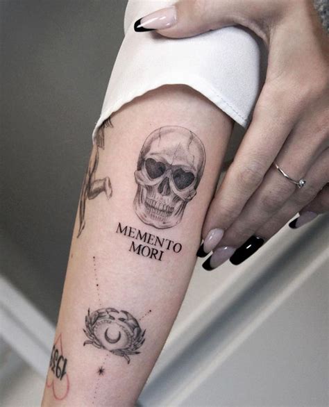 Memento Mori Tattoo Designs To Remember Life S Meaning In