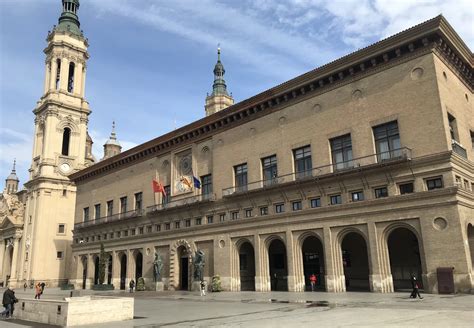 Seis Sindicatos Del Ayuntamiento De Zaragoza Piden Más Transparencia Al