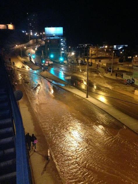 Rotura de matriz provoca inundación en sector sur de Antofagasta