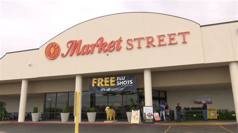 Local Grocery Store Provides Customer Service Under New Circumstances