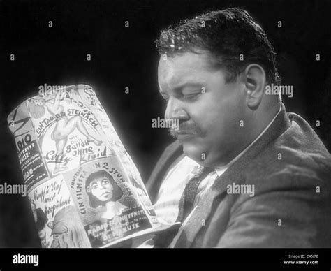 Henry George In Berlin Alexanderplatz 1931 Stock Photo Alamy