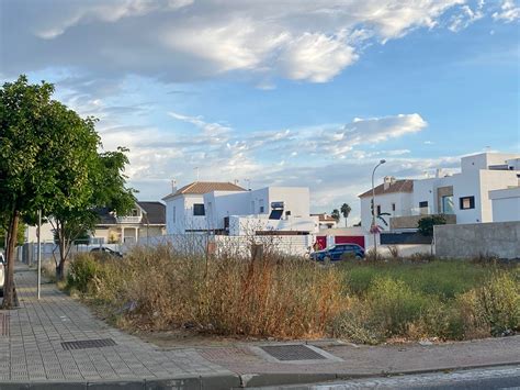 El Ayuntamiento Aclara La Normativa De La Limpieza En Solares