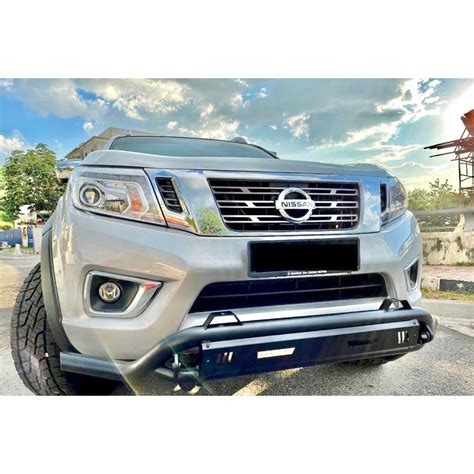 Mitsubishi Triton Nissan Navara Np300 Pro4x F01 Front Bumper Nudge