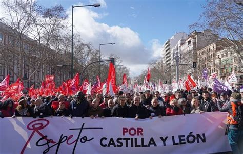 Miles De Personas Marchan Para Exigir A La Junta Respeto Por Castilla