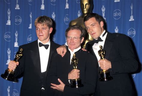 Watch Robin Williams accept his Oscar for 'Good Will Hunting' - PopOptiq