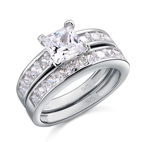 Jeenmata 2 Carat Princess Cut Moissanite Wedding Set Bridal Set