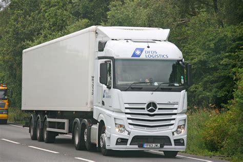 Mercedes Actros Dfds Logistics Yf Jwl Stuart Rose Flickr