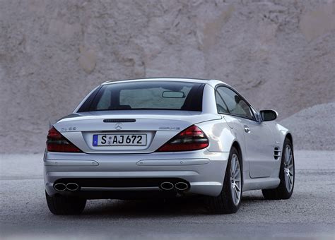 Mercedes-Benz SL55 AMG (2006) - picture 15 of 28