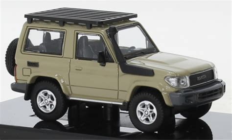 Miniature Toyota Land Cruiser First Models Fj Rouge Blanche