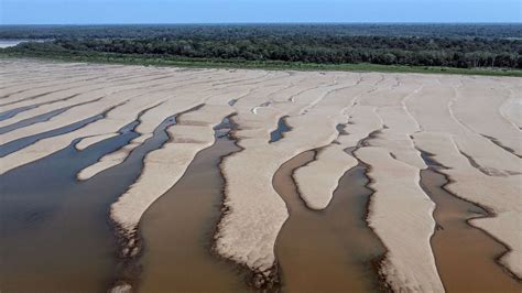 Asas da Emergência leva ajuda à comunidades atingidas pela seca em Tefé