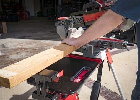 Milwaukee Folding Miter Saw Stand Review - Pro Tool Reviews