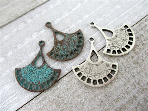 2 Fan Pendants 31x21mm Mykonos Green Patina Or Antique Pewter Metal