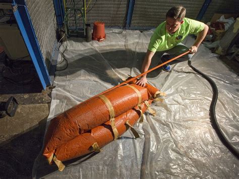 Nasa S Inflatable Heat Shield Takes Vacuum Packing To A New Level Space