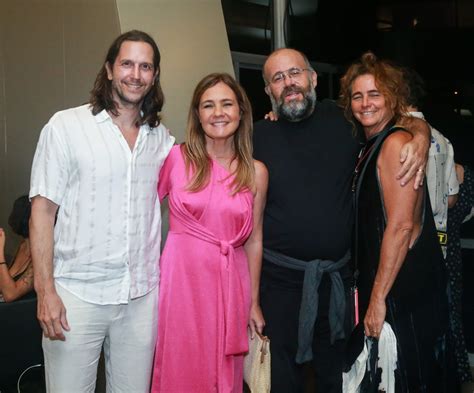 Adriana Esteves E Vladimir Brichta Fazem Rara Apari O Juntos Em Show