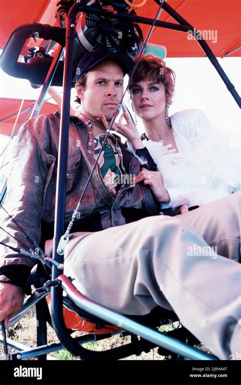 DWIGHT SCHULTZ WENDY FULTON THE A TEAM 1984 Stock Photo Alamy