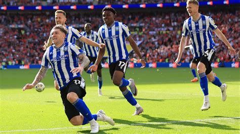 Barnsley 0 1 Sheffield Wednesday Aet Josh Windass Scores Last Gasp Winner To Send Owls Into The