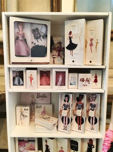 24 Inch Tall Doll Display Case Radolla