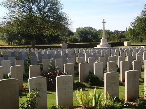 Fifteen Ravine British Cemetery Nord France Ww1 A