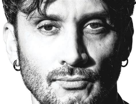 Chi Fabrizio Moro Biografia E Vita Privata Canzoni Moglie E Figli