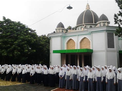 Pembukaan Ujian Semester 1 Pondok Pesantren Putri Al Hasanah Darunnajah