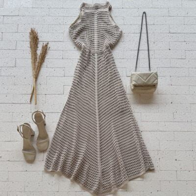 VESTIDO TRICO LONGUETE PONTO VAZADO NUDE Dondoca Moda Feminina