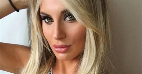 Francesca Brambilla Instagram Mozzafiato In Lingerie Pura Seduzione