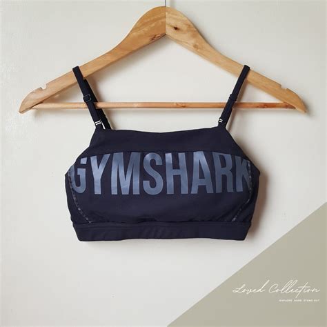 Gymshark sports bra, Women's Fashion, Activewear on Carousell