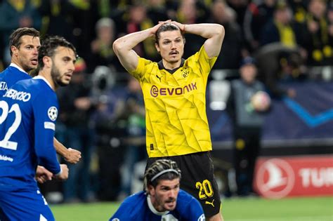 Trotz Hummels Eigentor Borussia Dortmund kämpft sich ins Champions