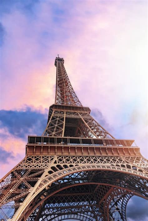 The Eiffel Tower In Paris Against The Backdrop Of A Beautiful Sky