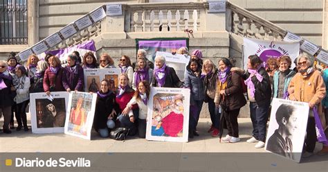 Video Feministas católicas protestan por su discriminación en la Iglesia