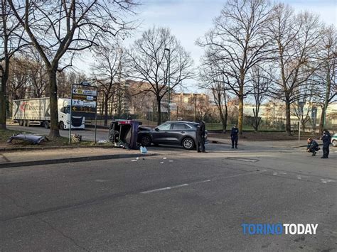 Incidente In Via Marsigli Angolo Via Alecsandri Febbraio